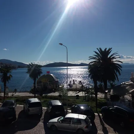Apartment Seaview Markela *